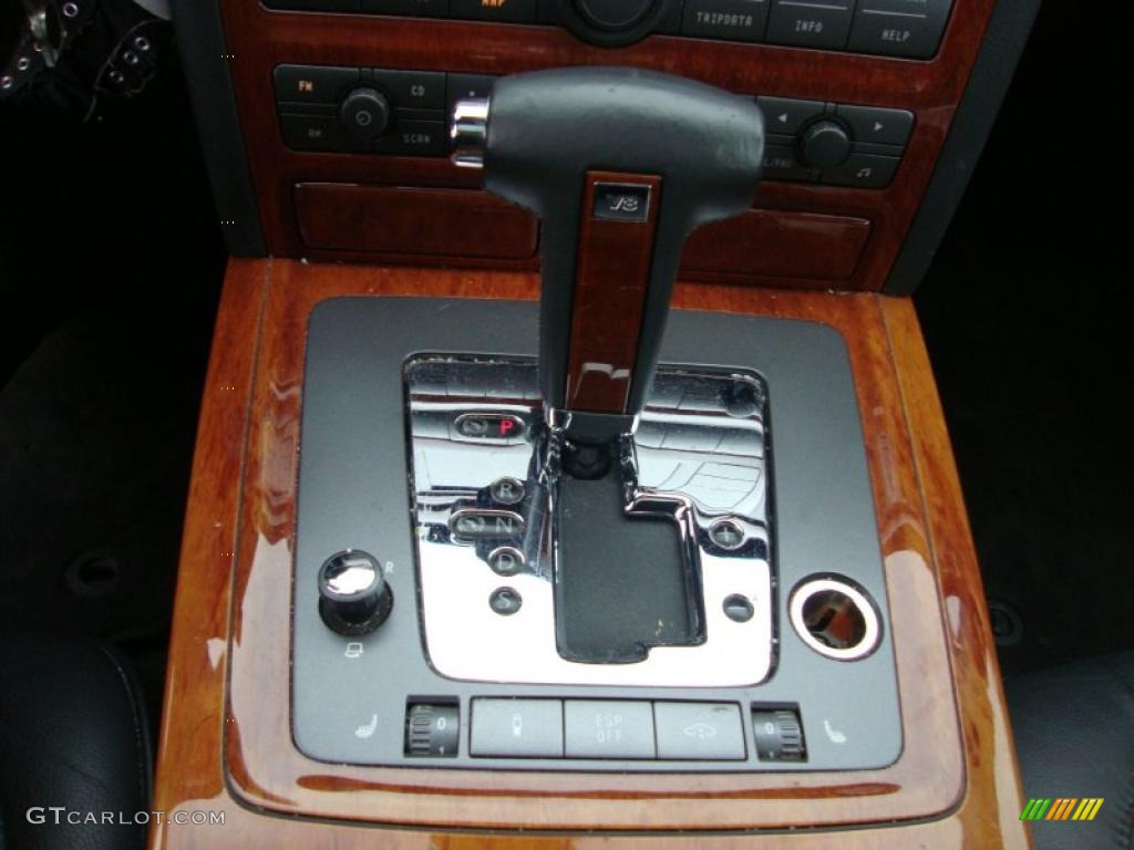 2005 Volkswagen Phaeton V8 4Motion Sedan 6 Speed Tiptronic Automatic Transmission Photo #40777755