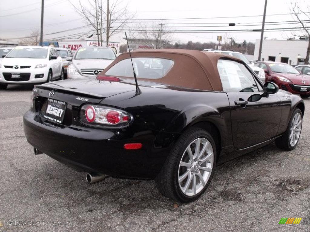 Brilliant Black 2008 Mazda MX-5 Miata Grand Touring Roadster Exterior Photo #40779239