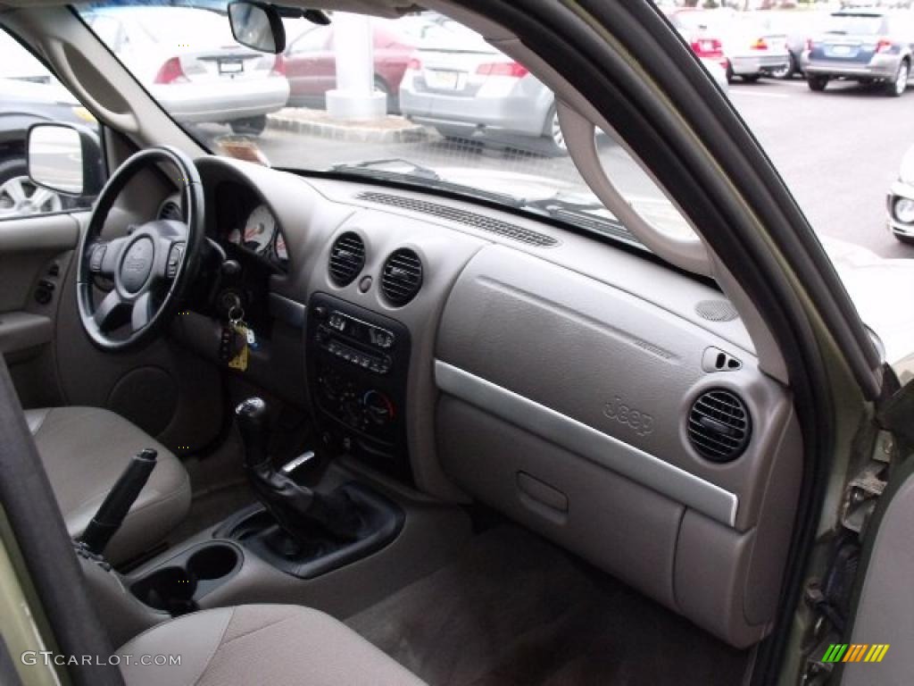 2002 Liberty Renegade 4x4 - Cactus Green Metallic / Taupe photo #20