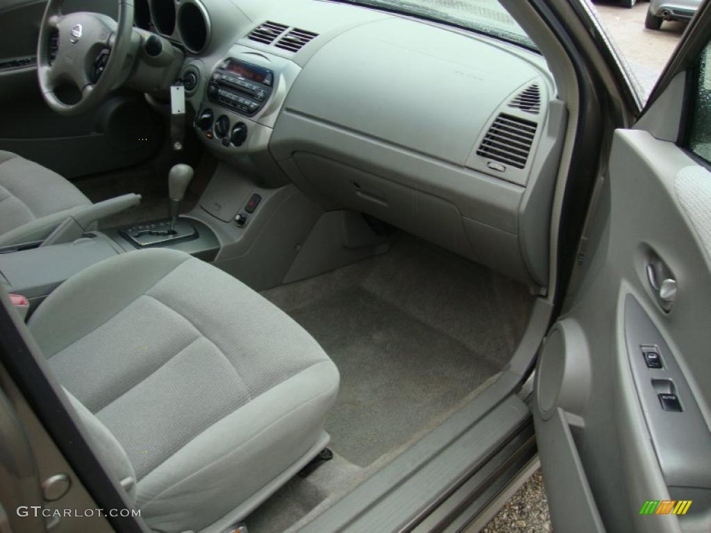 2003 Nissan Altima 3.5 SE interior Photo #40780639