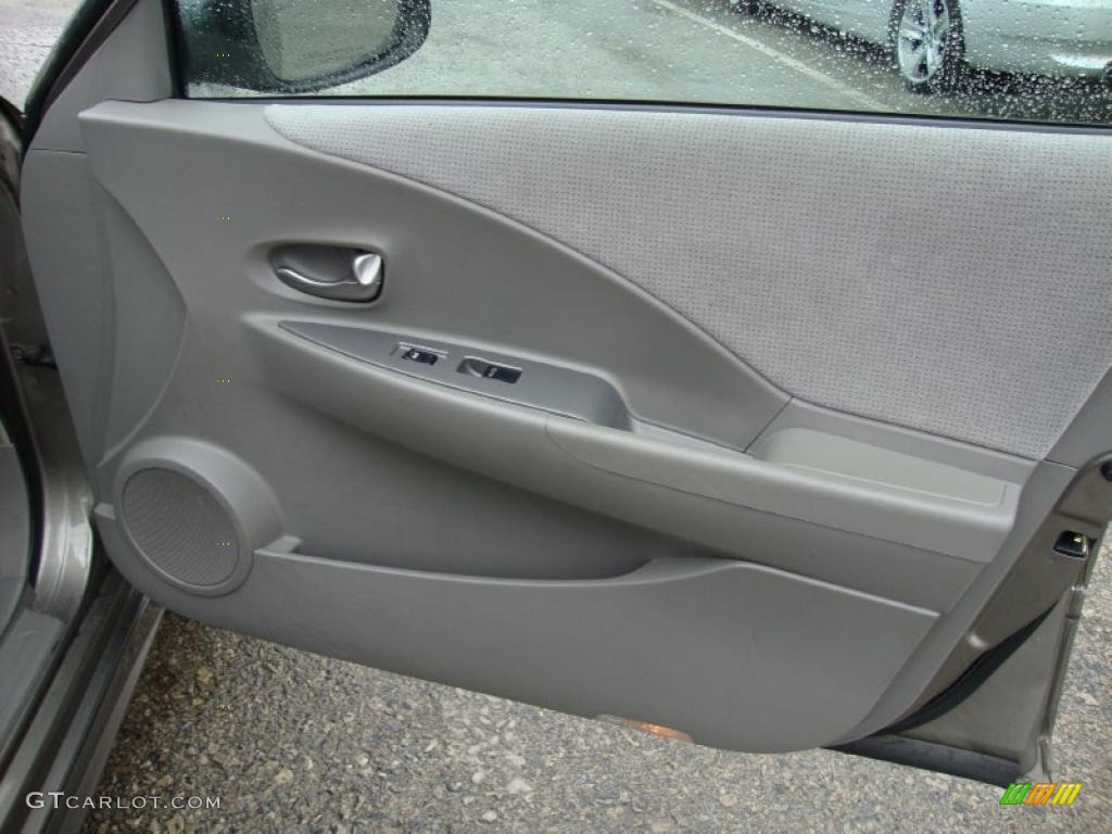 2003 Nissan Altima 3.5 SE Frost Door Panel Photo #40780707