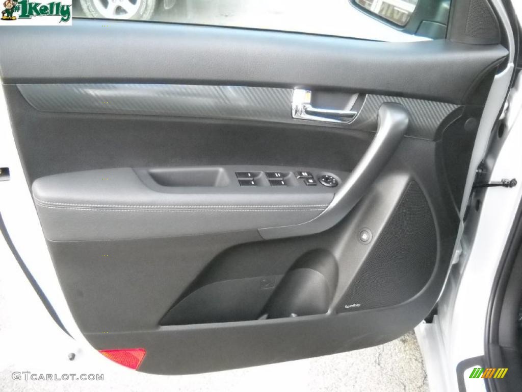 2011 Sorento SX V6 AWD - Bright Silver / Black photo #7