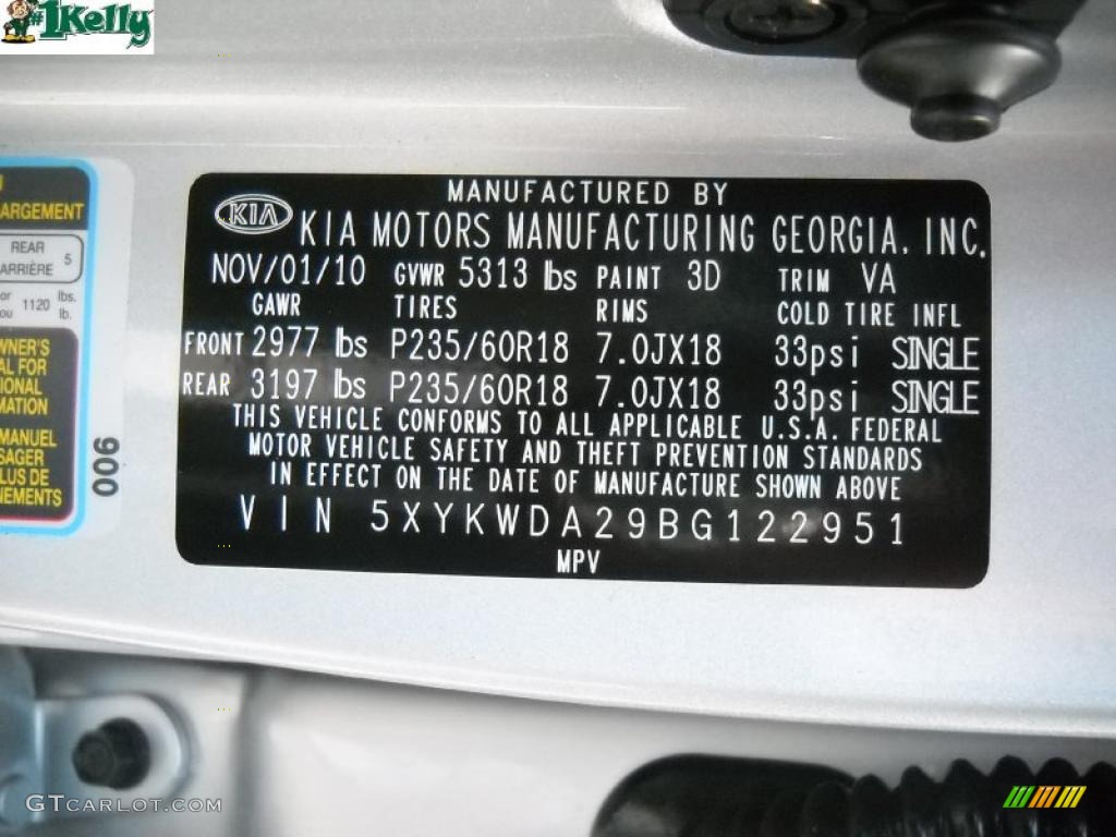 2011 Sorento SX V6 AWD - Bright Silver / Black photo #10