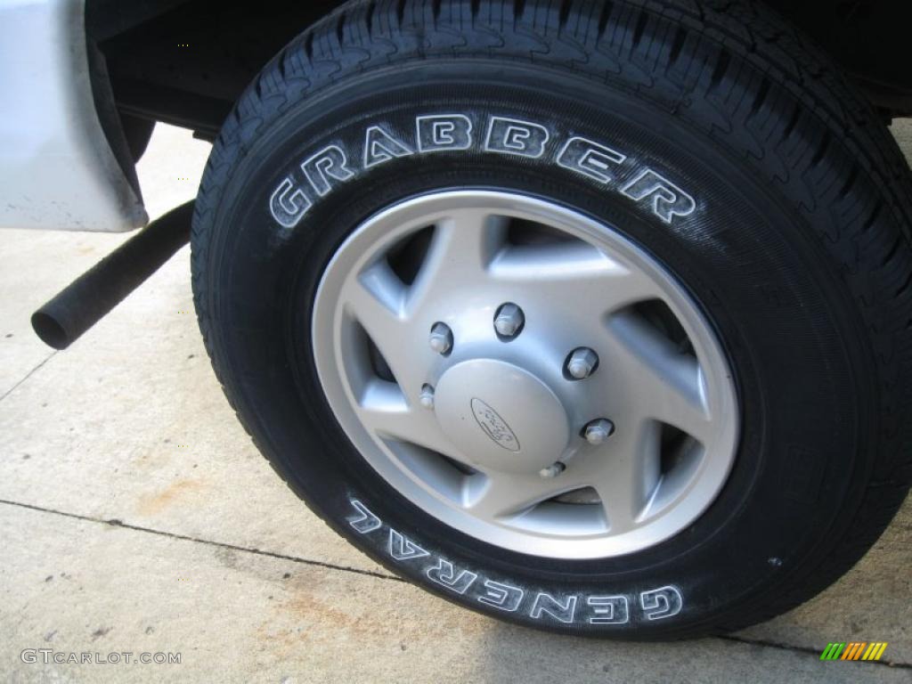 2007 Ford E Series Van E250 Commercial Wheel Photo #40783603