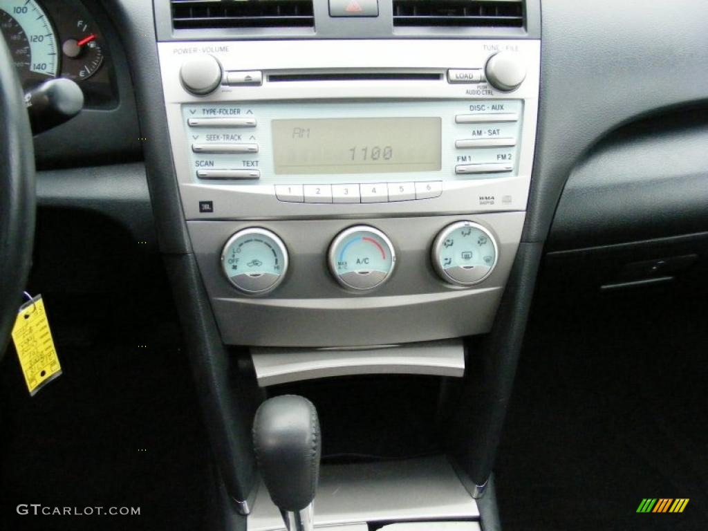 2008 Camry SE - Magnetic Gray Metallic / Dark Charcoal photo #19