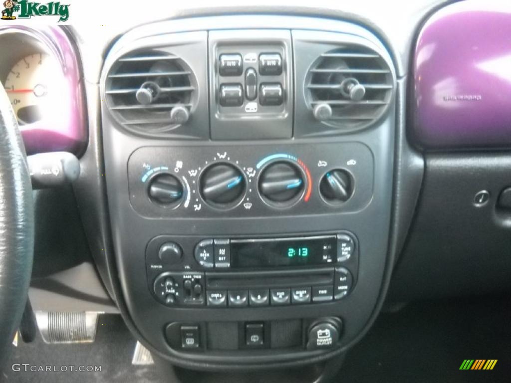 2004 Chrysler PT Cruiser Touring Controls Photo #40784211