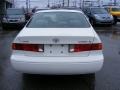 2001 Super White Toyota Camry LE  photo #4