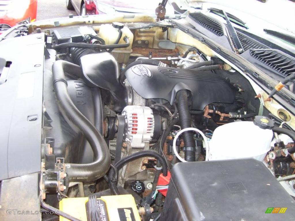 2004 Chevrolet Silverado 2500HD Regular Cab 4x4 6.0 Liter OHV 16-Valve Vortec V8 Engine Photo #40790335