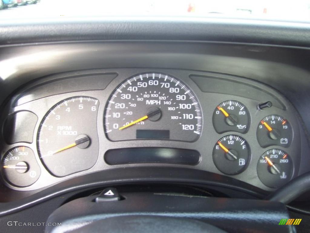 2004 Silverado 2500HD Regular Cab 4x4 - Summit White / Dark Charcoal photo #23