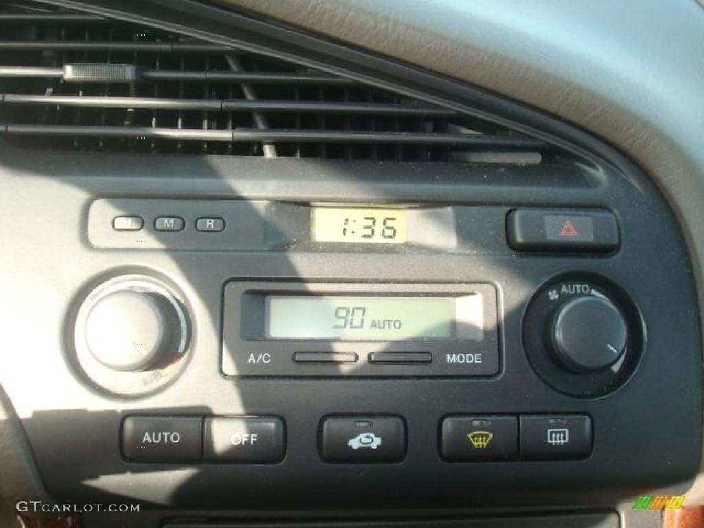 2001 Acura CL 3.2 Type S Controls Photo #40792339