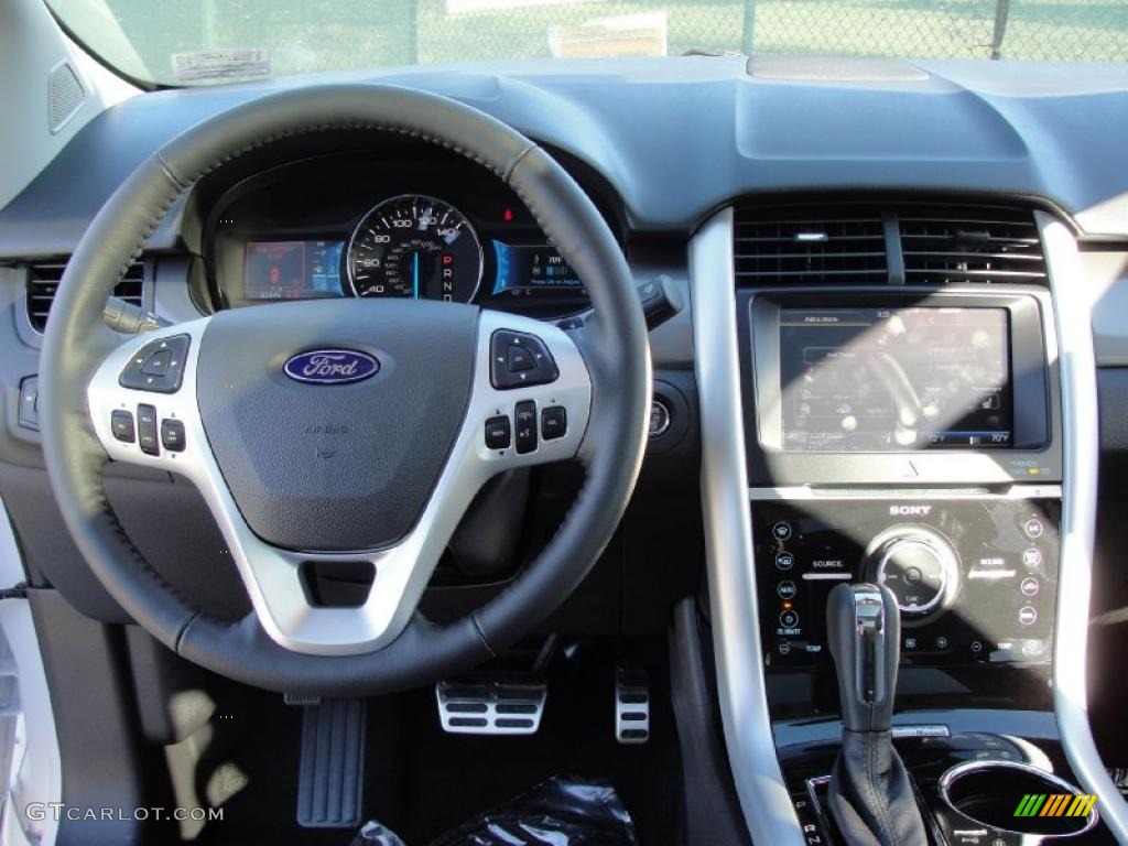 2011 Ford Edge Sport Charcoal Black/Silver Smoke Metallic Dashboard Photo #40792843