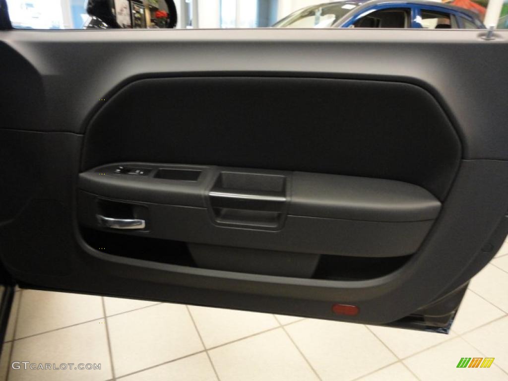 2010 Dodge Challenger R/T Mopar '10 Dark Slate Gray Door Panel Photo #40793987