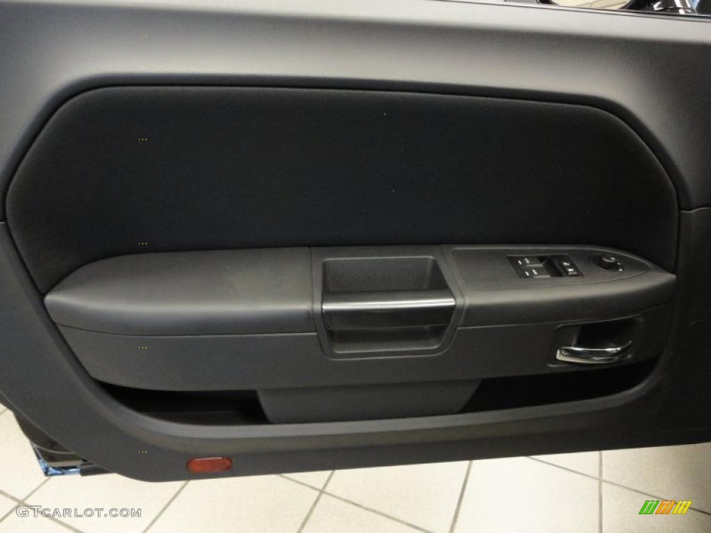 2010 Dodge Challenger R/T Mopar '10 Dark Slate Gray Door Panel Photo #40794123