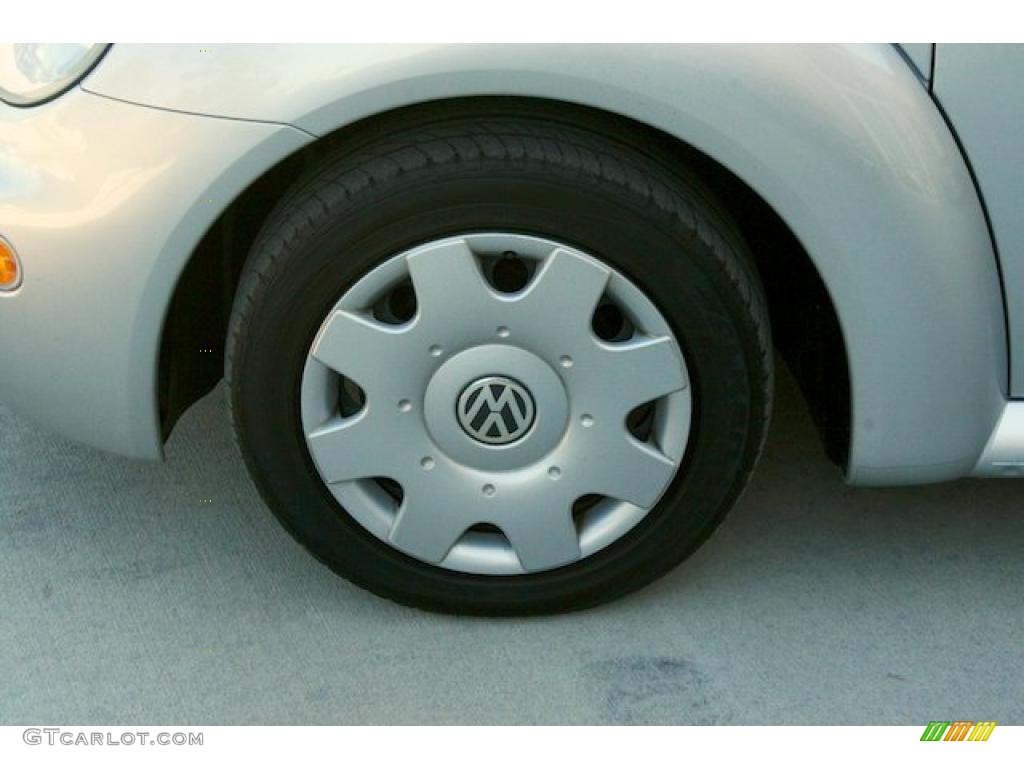 2001 Volkswagen New Beetle GL Coupe Wheel Photo #40795611