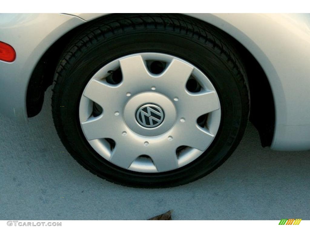 2001 Volkswagen New Beetle GL Coupe Wheel Photo #40795627