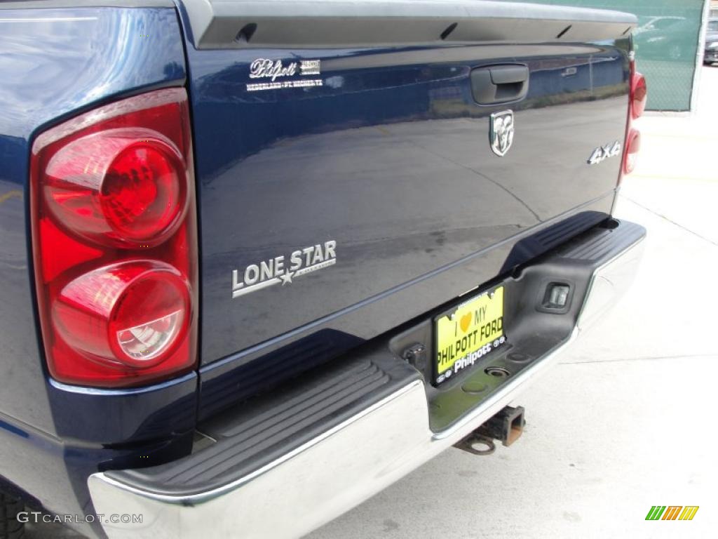 2007 Ram 1500 Lone Star Quad Cab 4x4 - Patriot Blue Pearl / Medium Slate Gray photo #23