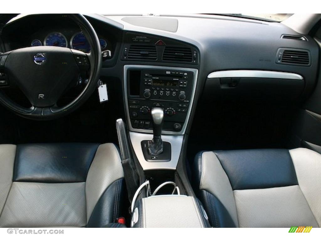 2006 S60 R AWD - R Sonic Blue Metallic / Nordkap Blue R Metallic photo #5