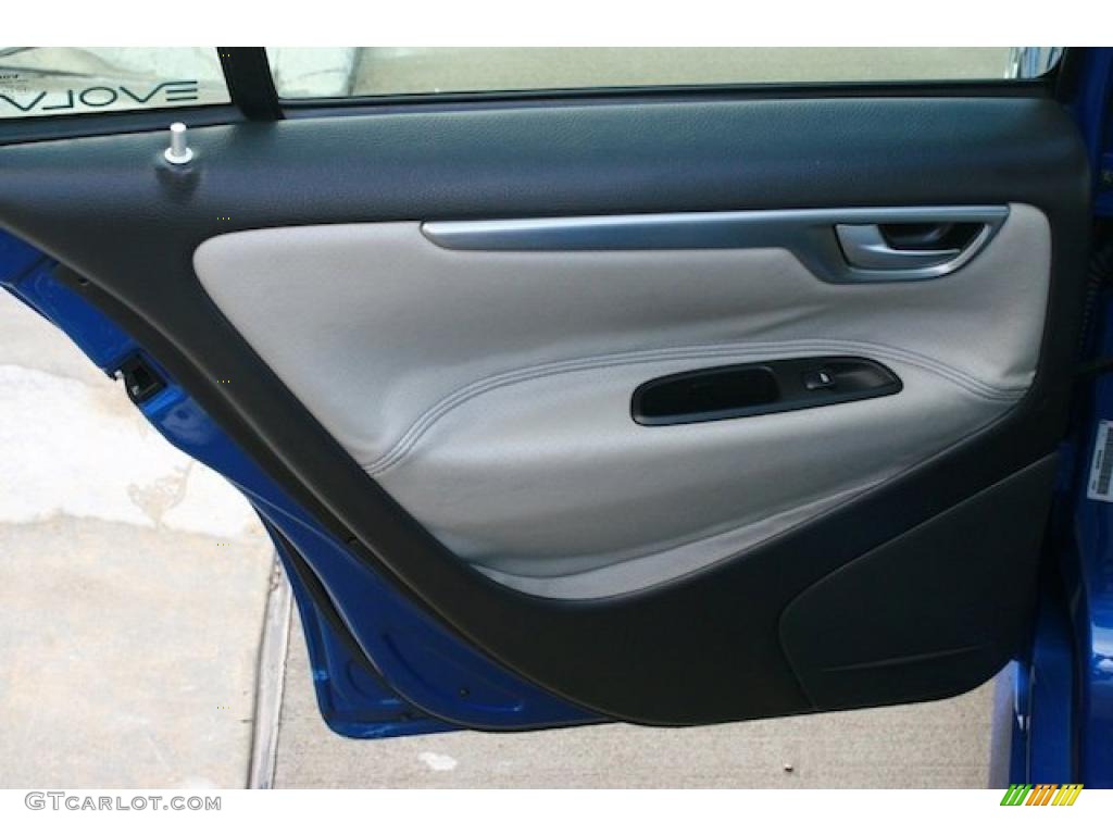 2006 S60 R AWD - R Sonic Blue Metallic / Nordkap Blue R Metallic photo #37