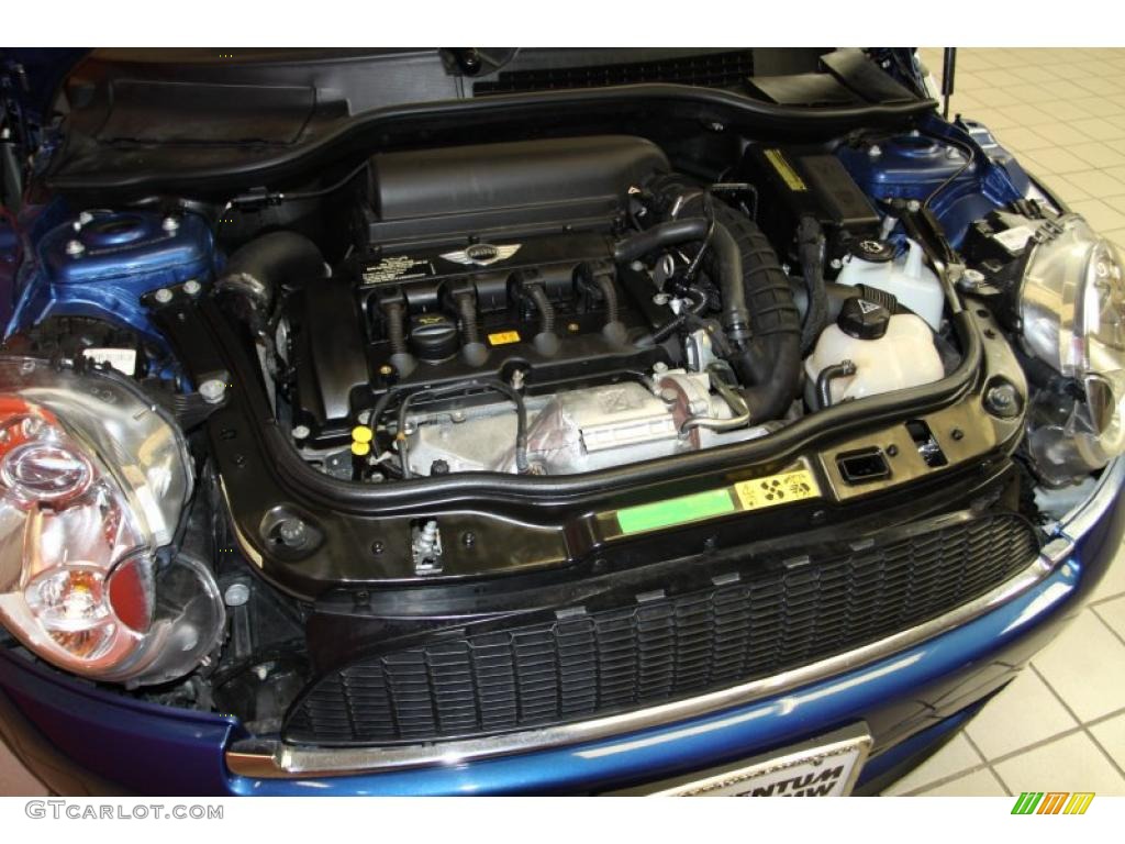 2007 Mini Cooper S Hardtop 1.6 Liter Turbocharged DOHC 16V VVT 4 Cylinder Engine Photo #40798855