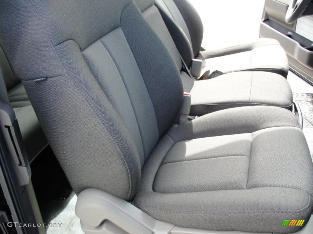 Stone/Medium Stone Interior 2009 Ford F150 STX SuperCab Photo #40799839