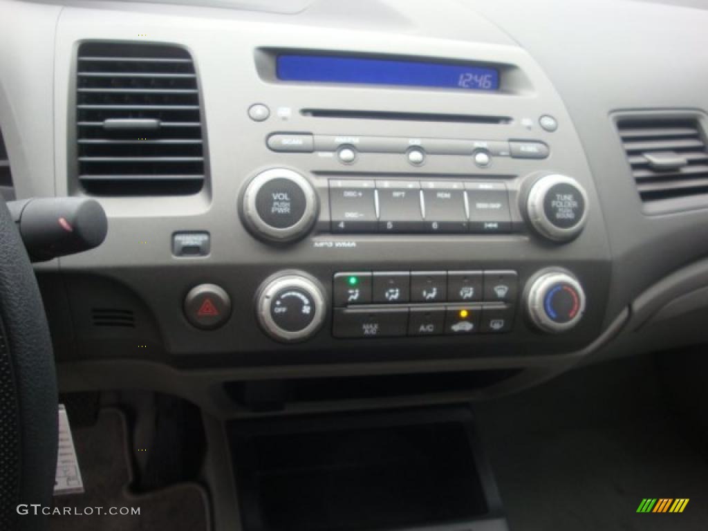 2008 Civic LX Coupe - Alabaster Silver Metallic / Gray photo #13