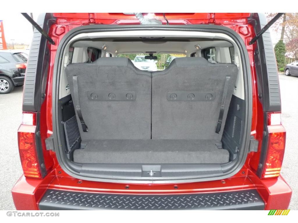 2009 Jeep Commander Sport 4x4 Trunk Photo #40801835