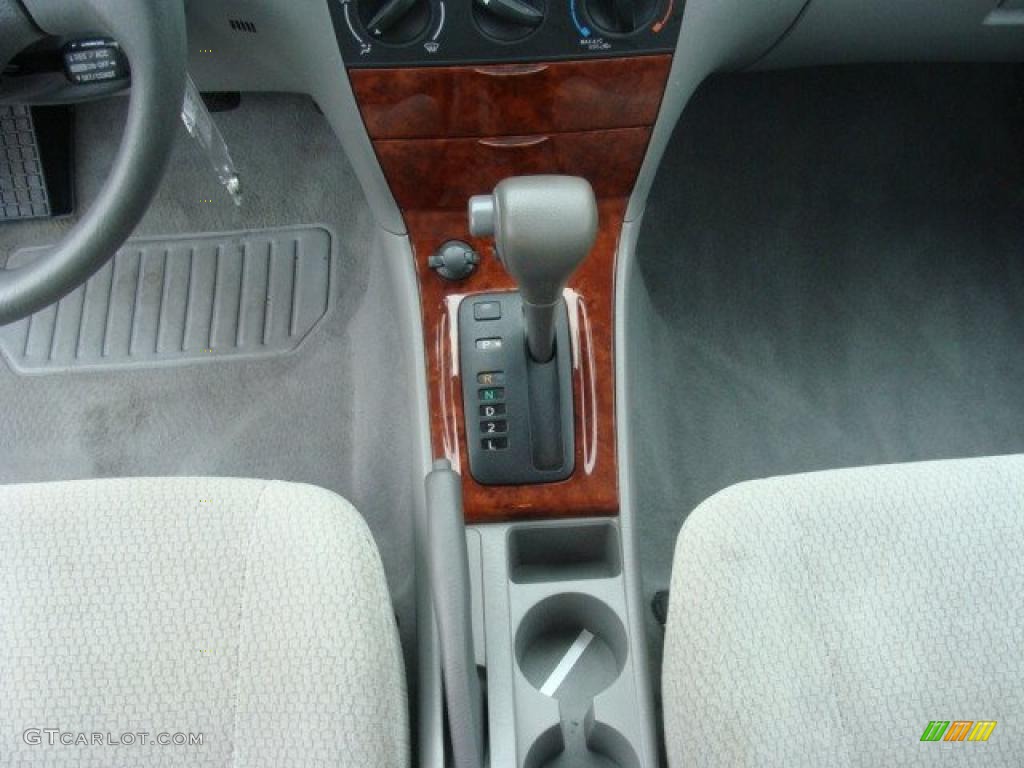 2004 Toyota Corolla LE 4 Speed Automatic Transmission Photo #40802615
