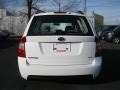 2010 Clear White Kia Rondo LX  photo #15