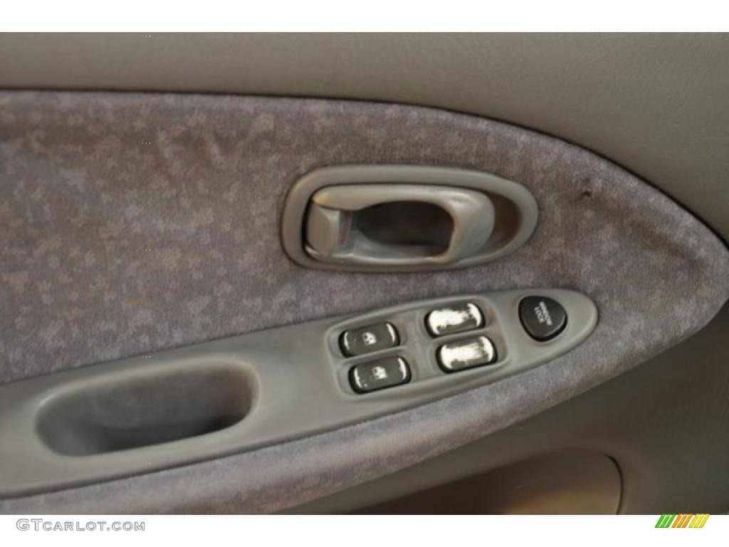 2000 Elantra GLS Sedan - Sandalwood / Gray photo #10