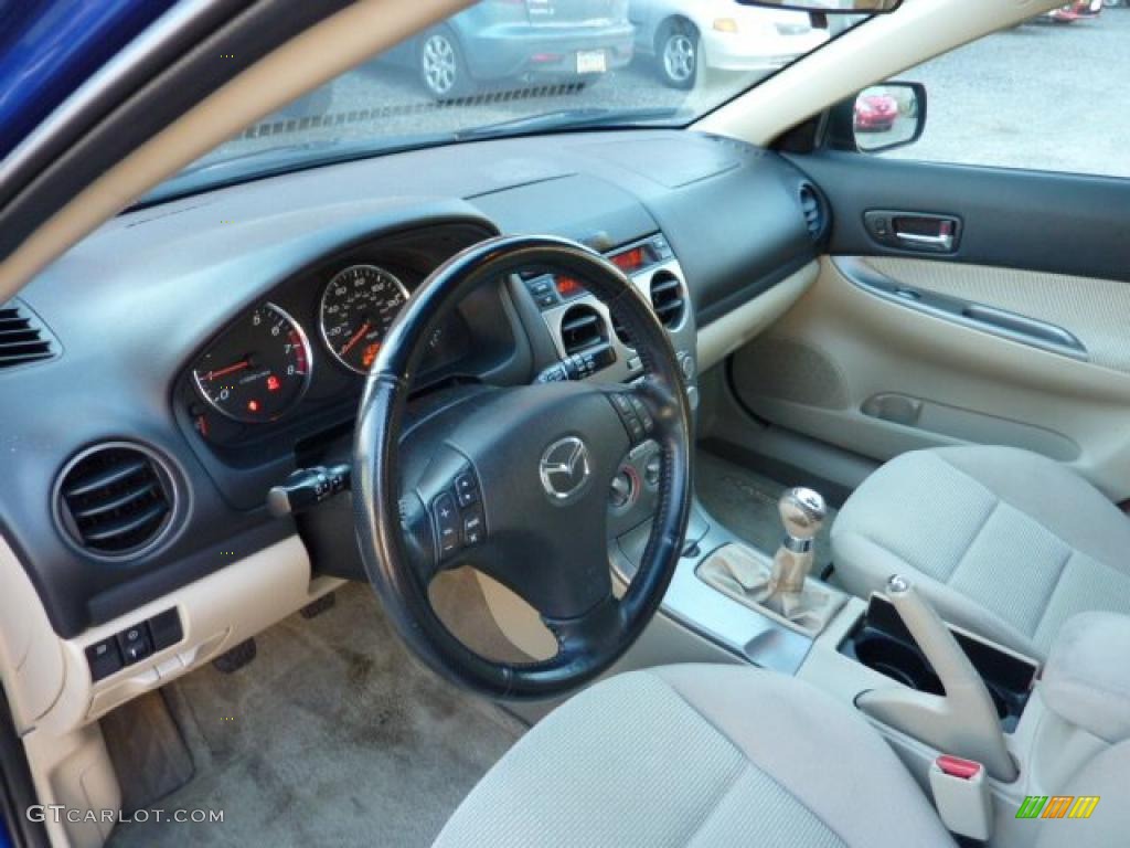 Beige Interior 2005 Mazda MAZDA6 i Sport Hatchback Photo #40805035