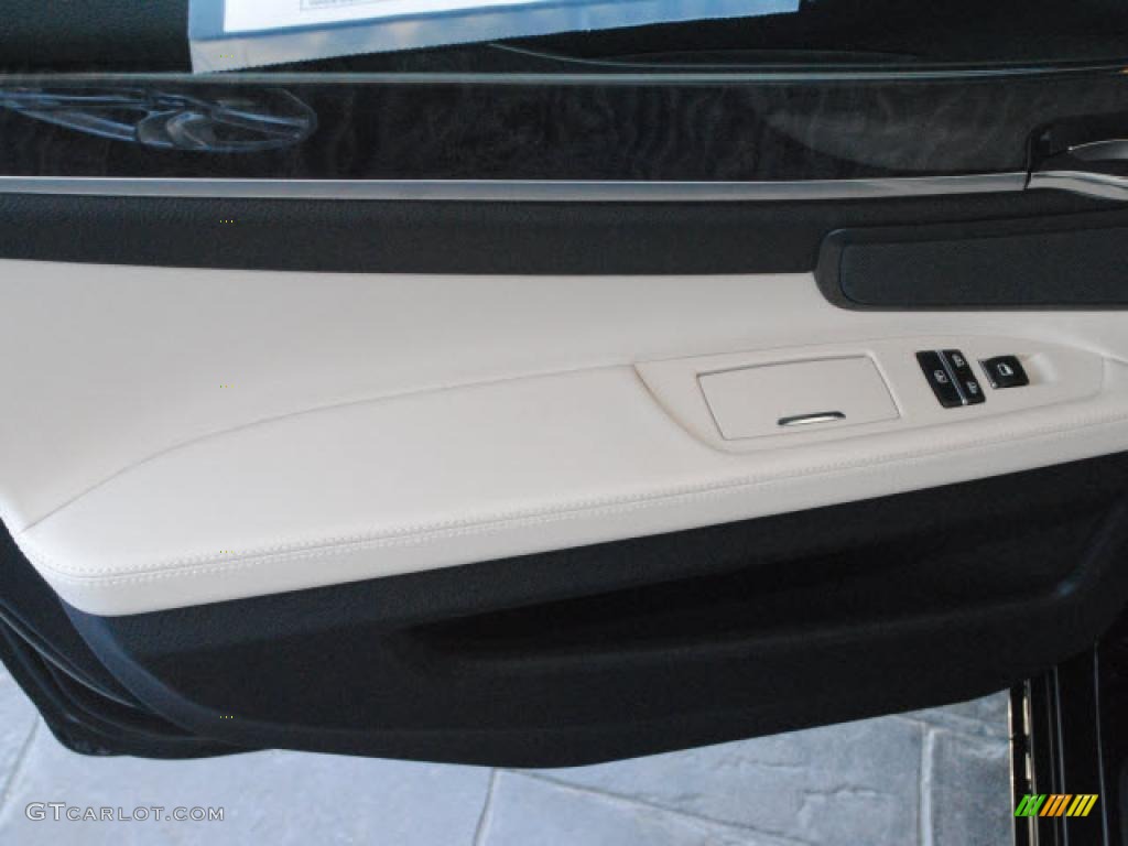 2011 BMW 7 Series 750i xDrive Sedan Oyster/Black Door Panel Photo #40805395