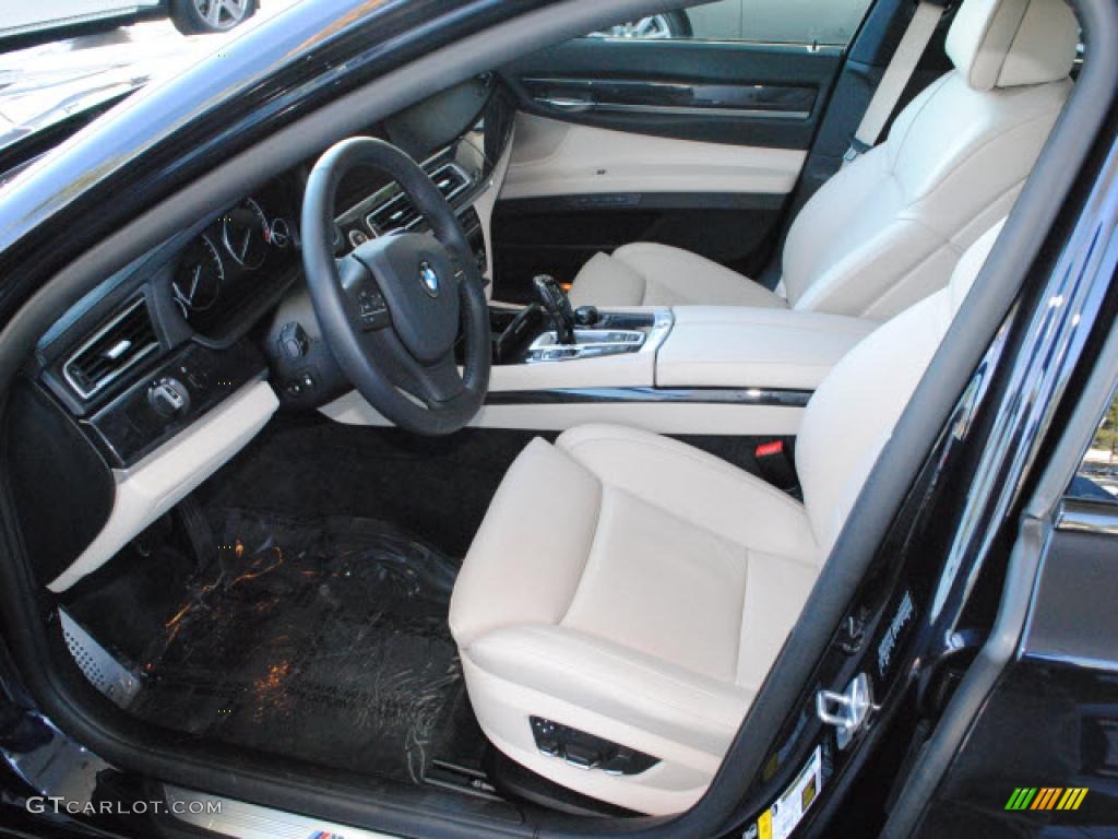 Oyster/Black Interior 2011 BMW 7 Series 750i xDrive Sedan Photo #40805427