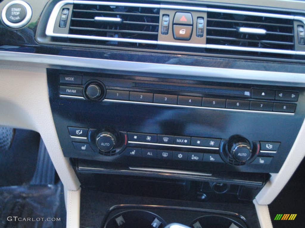2011 BMW 7 Series 750i xDrive Sedan Controls Photo #40805555