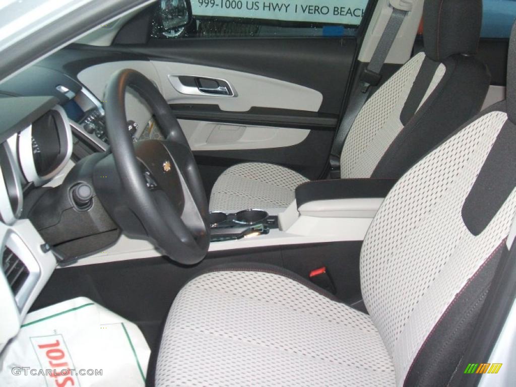 Light Titanium/Jet Black Interior 2011 Chevrolet Equinox LS Photo #40806187