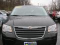 2008 Brilliant Black Crystal Pearlcoat Chrysler Town & Country LX  photo #17