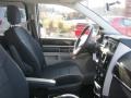 Stone White - Grand Caravan SXT Photo No. 18