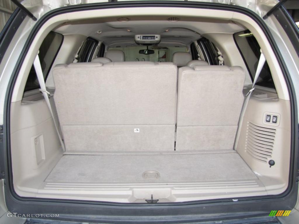 2005 Ford Expedition Limited Trunk Photo #40809251