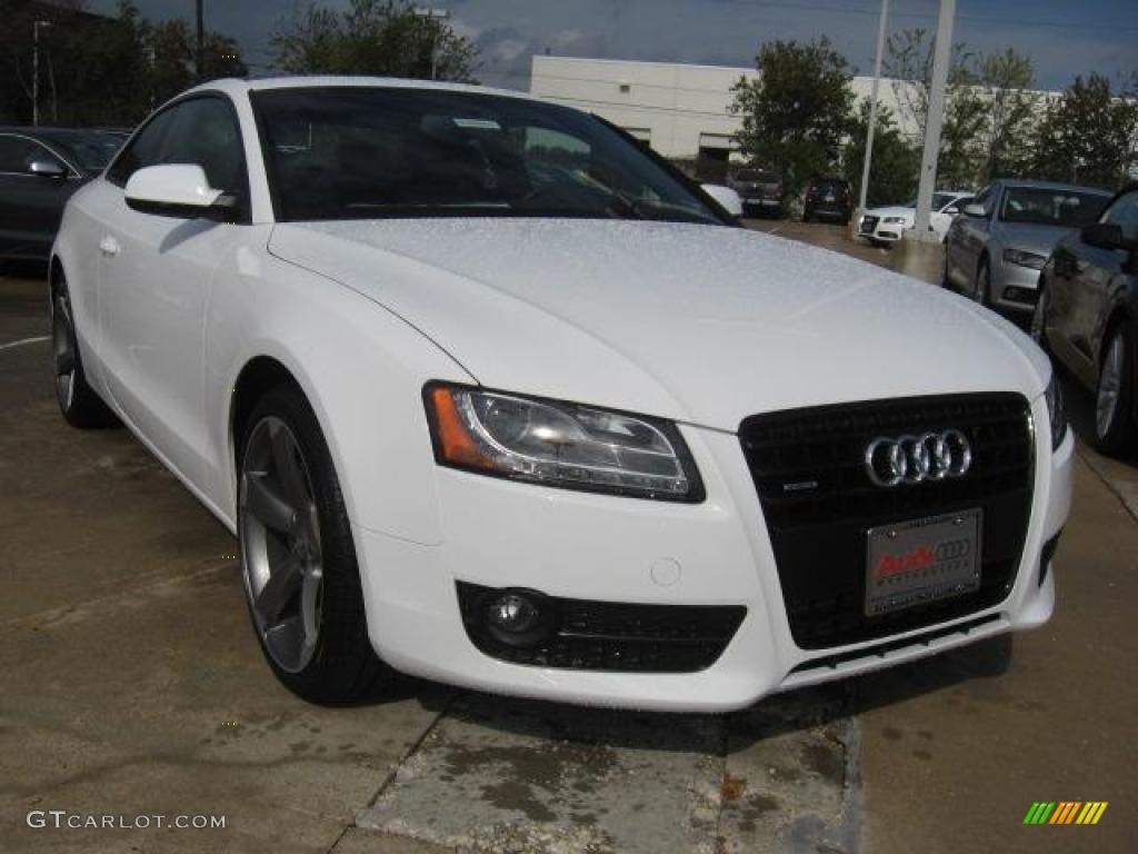 2011 A5 2.0T quattro Coupe - Ibis White / Black photo #1