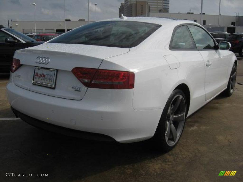 2011 A5 2.0T quattro Coupe - Ibis White / Black photo #4