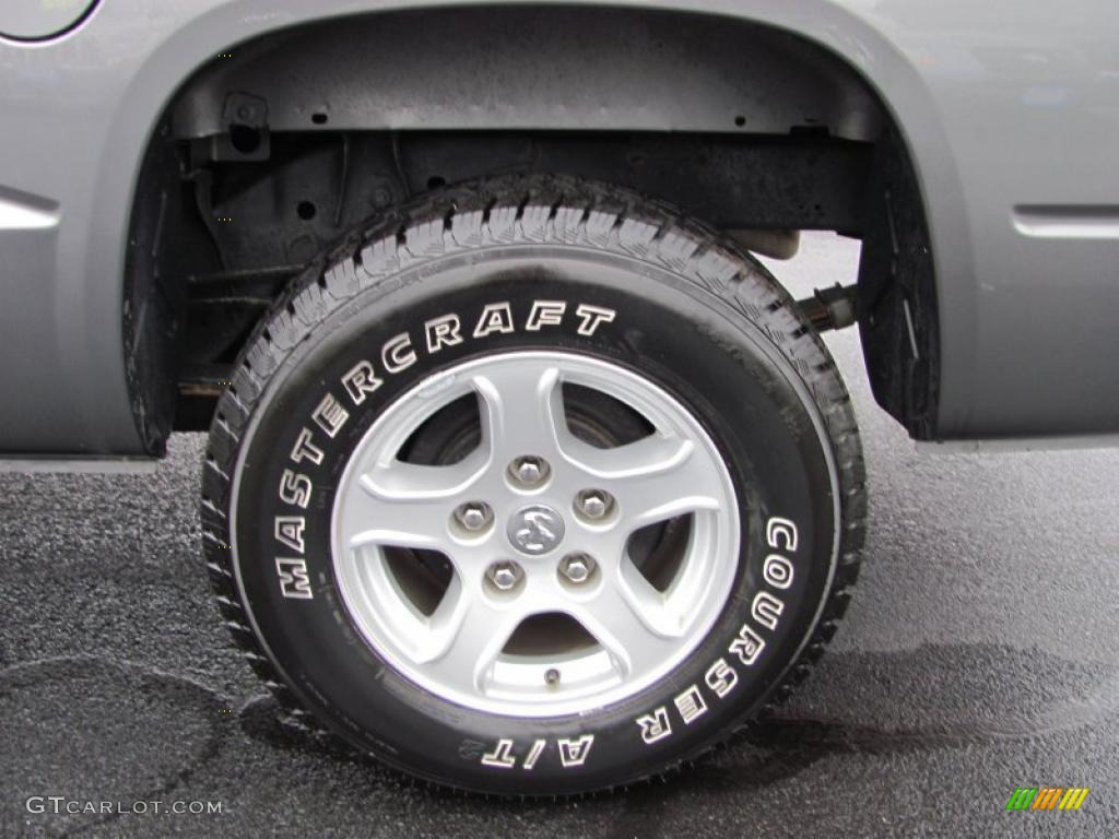 2007 Dodge Dakota SLT Quad Cab 4x4 Wheel Photo #40812459