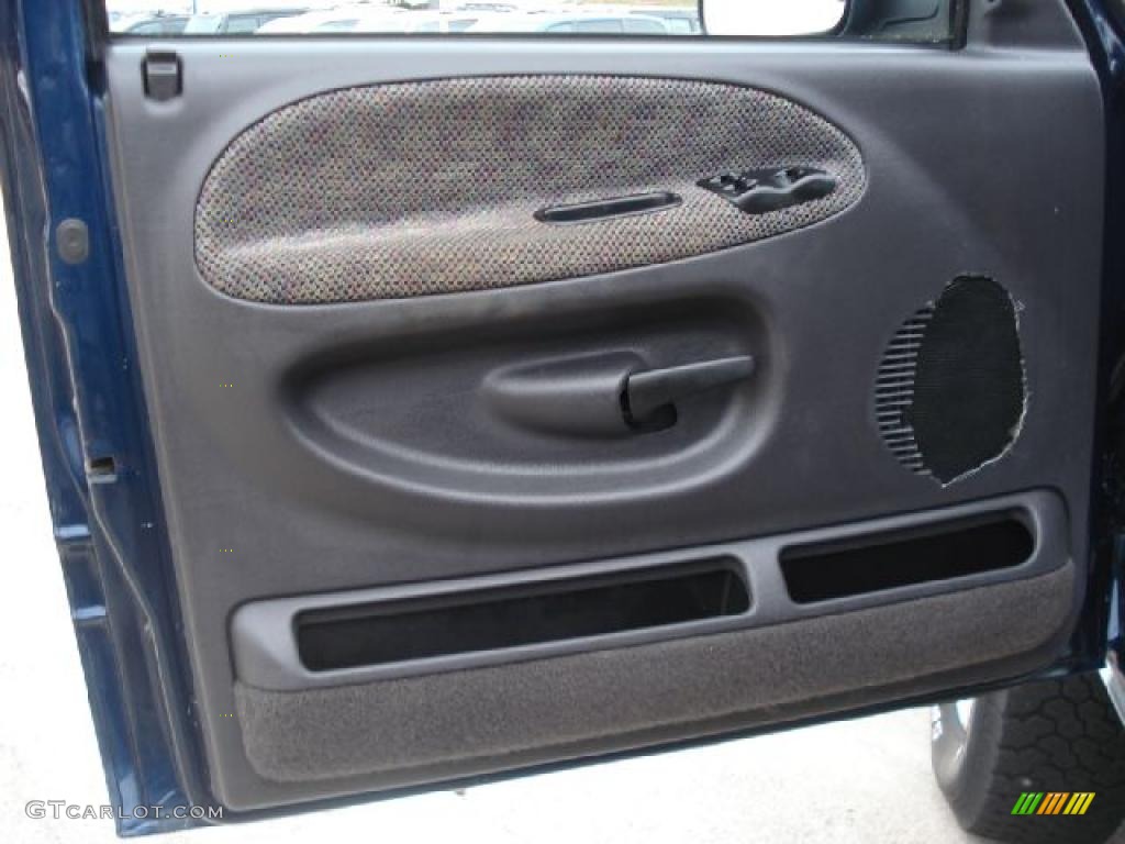 2001 Ram 2500 SLT Regular Cab 4x4 - Patriot Blue Pearl / Mist Gray photo #31