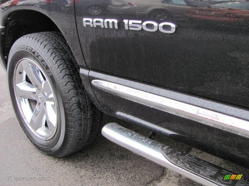 2007 Ram 1500 Laramie Quad Cab 4x4 - Brilliant Black Crystal Pearl / Medium Slate Gray photo #10