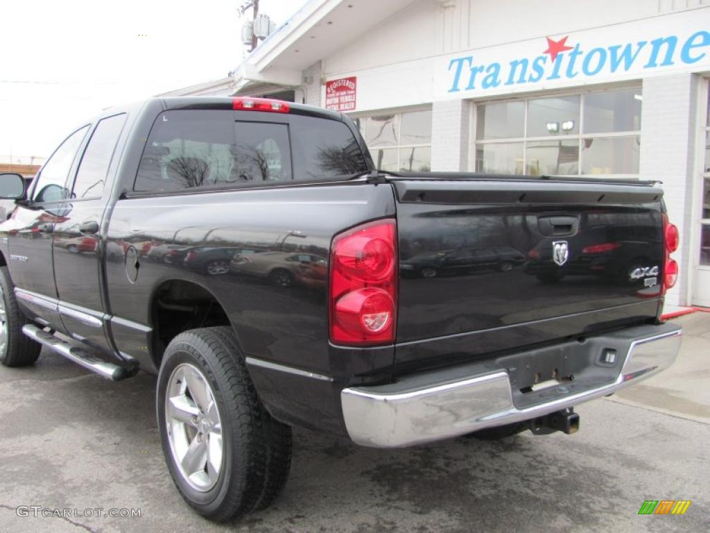 2007 Ram 1500 Laramie Quad Cab 4x4 - Brilliant Black Crystal Pearl / Medium Slate Gray photo #16