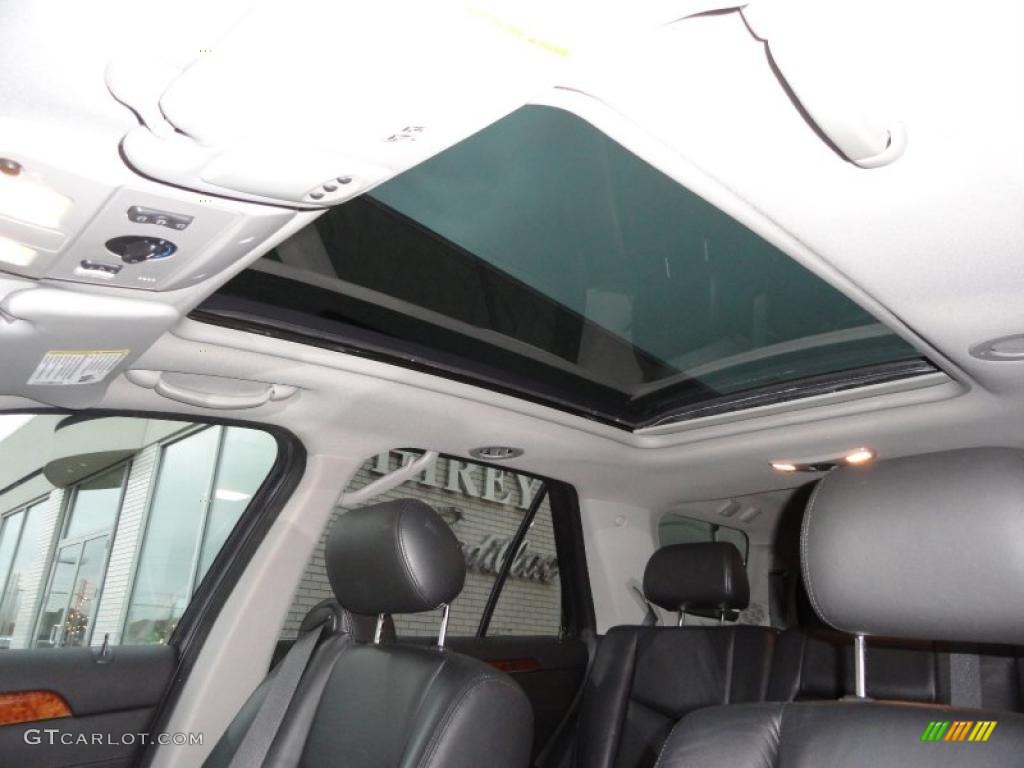 2008 Cadillac SRX 4 V8 AWD Sunroof Photo #40813779