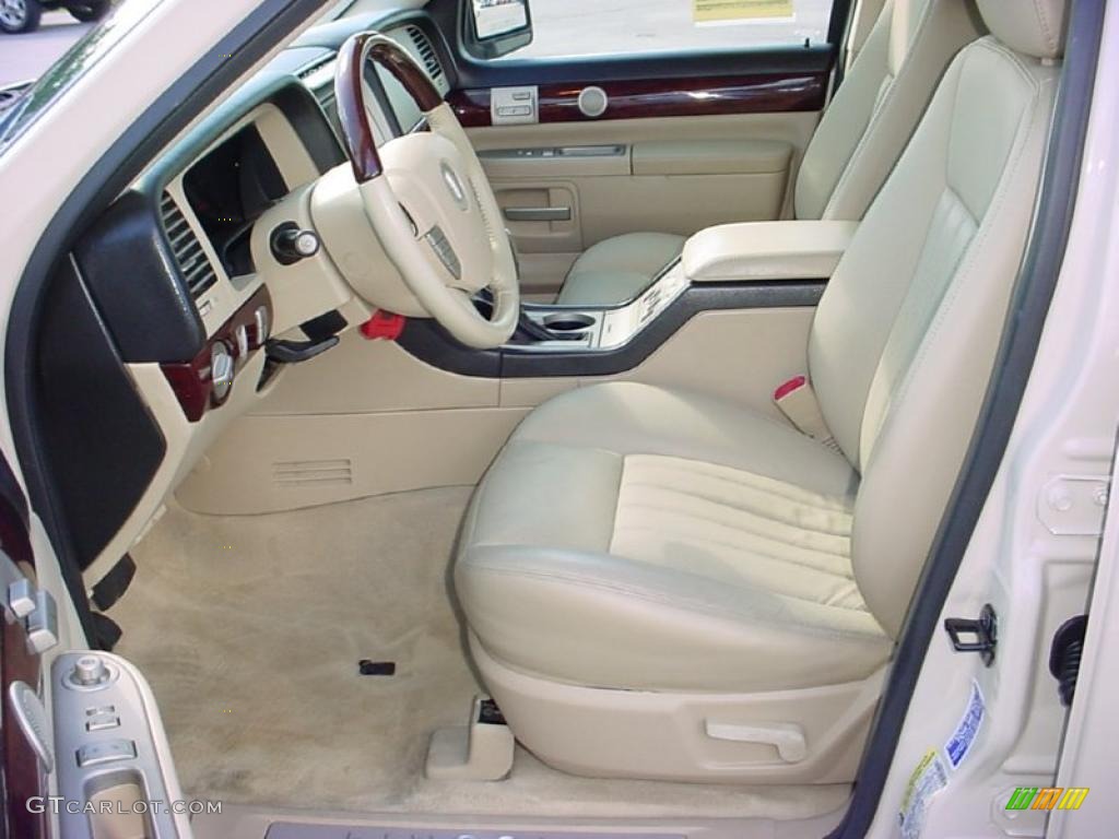 Camel Interior 2005 Lincoln Aviator Luxury Photo #40814531