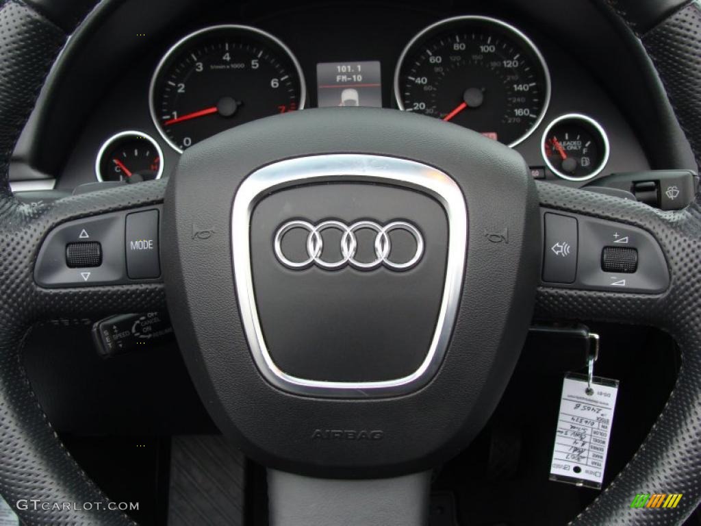 2007 Audi A4 2.0T quattro Cabriolet Steering Wheel Photos