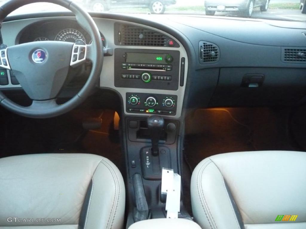 2007 Saab 9-5 Aero Sedan Parchment Dashboard Photo #40815831