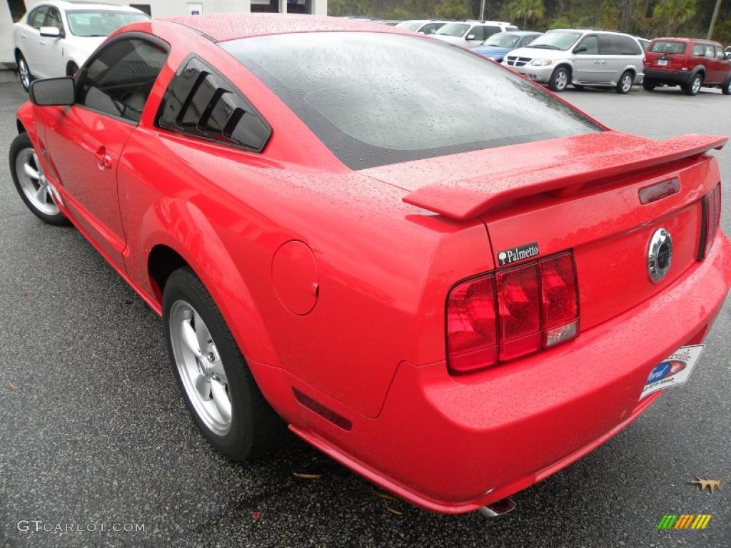 2007 Mustang GT Premium Coupe - Torch Red / Medium Parchment photo #11