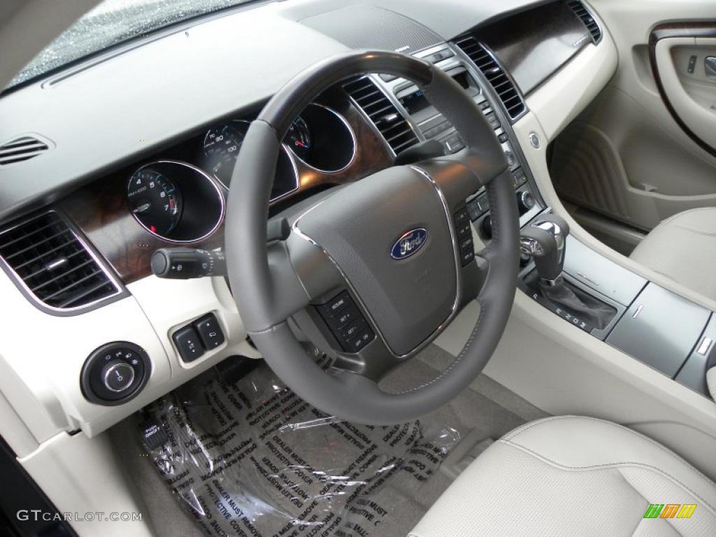 Light Stone Interior 2011 Ford Taurus Limited Photo #40818131