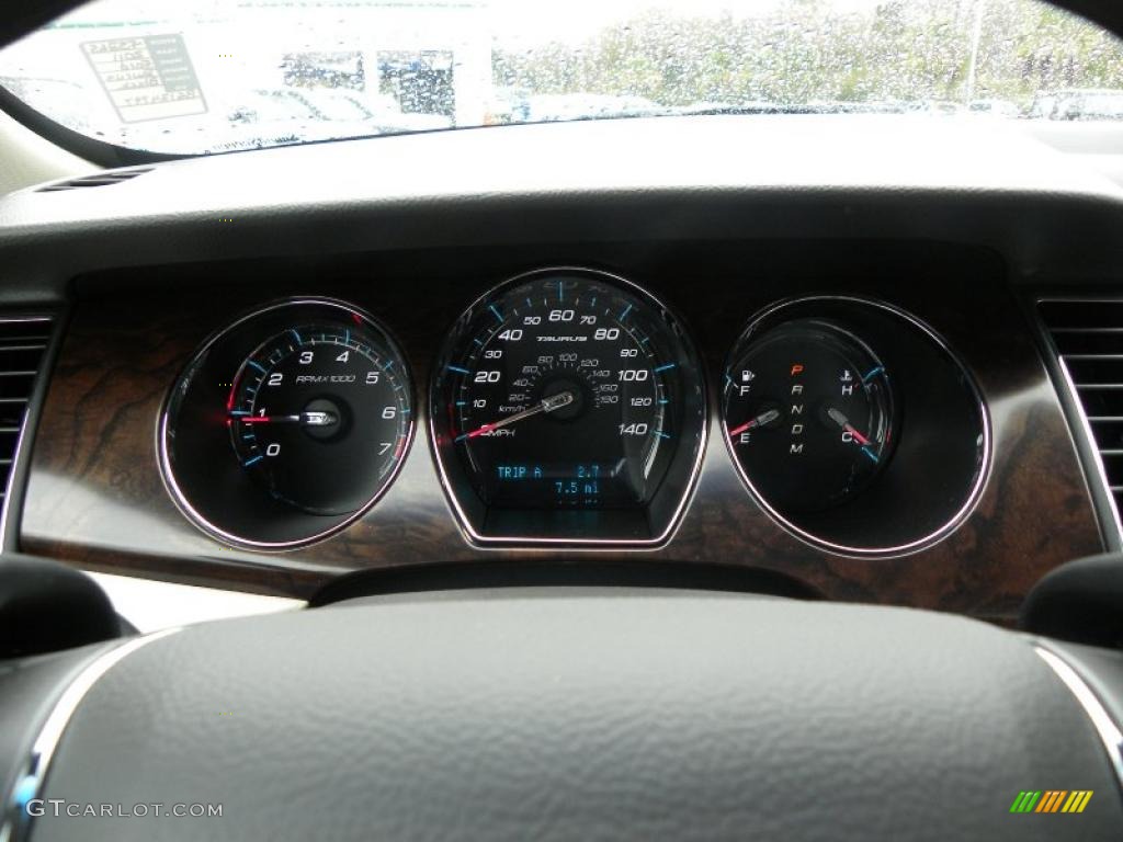 2011 Ford Taurus Limited Gauges Photo #40818291